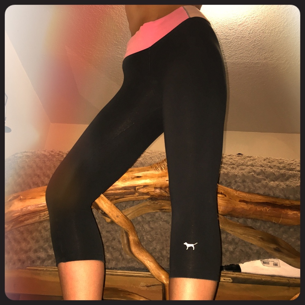 VS PINK yoga legging Capri size small